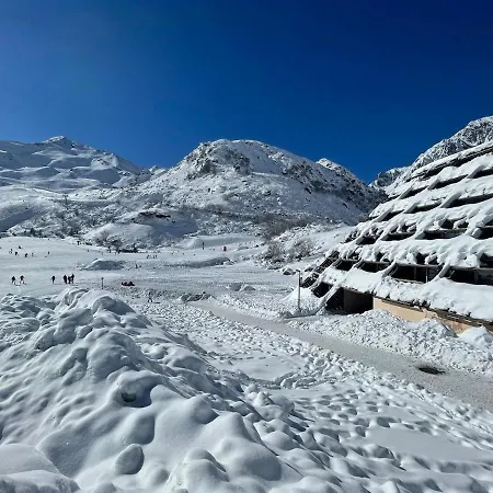 Entierement Renove Aux Pieds Des Pistes