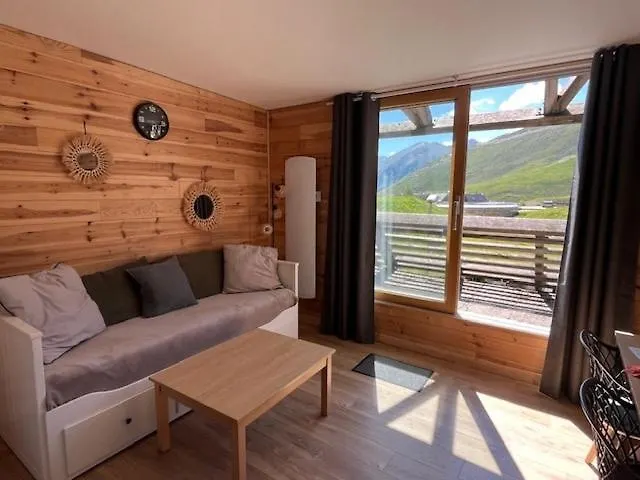 Entierement Renove Aux Pieds Des Pistes *