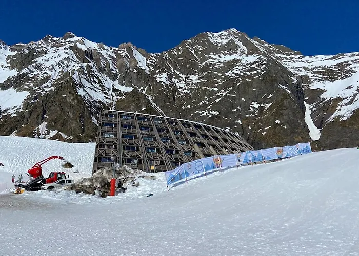 Entierement Renove Aux Pieds Des Pistes Aragnouet