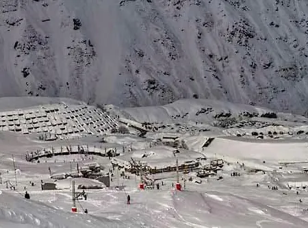Entierement Renove Aux Pieds Des Pistes Aragnouet